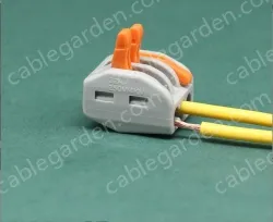 Quick terminal blocks One in and two out